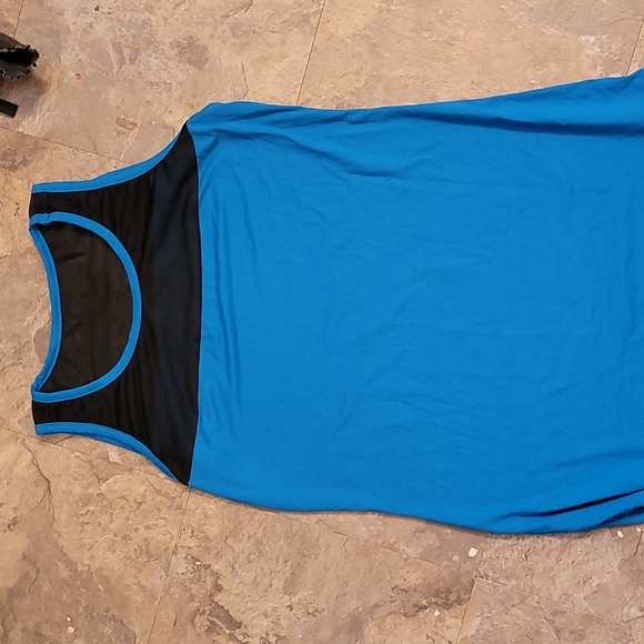 Ruby Ribbon mesh tank - Picture 1 of 3